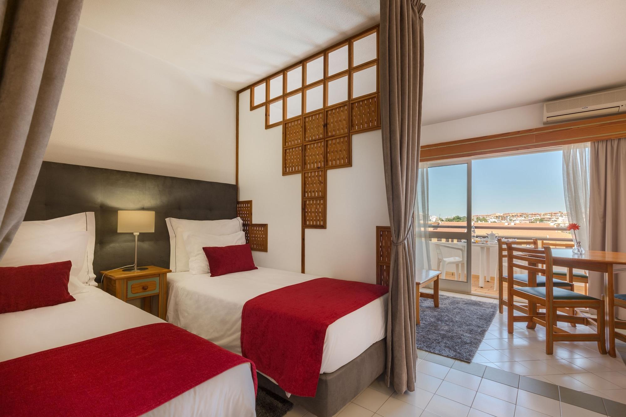 Luna Hotel Da Oura Албуфейра Экстерьер фото